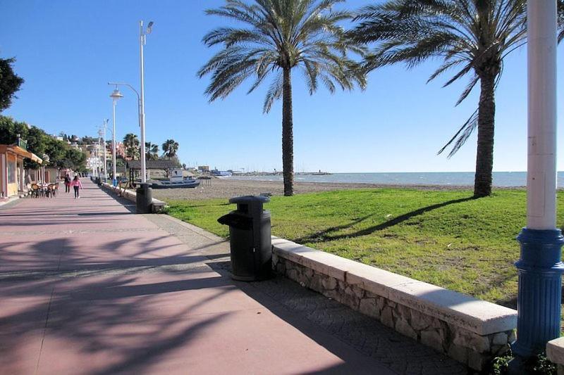 Apartamento El Bambu Cerca Del Mar Malaga Zewnętrze zdjęcie