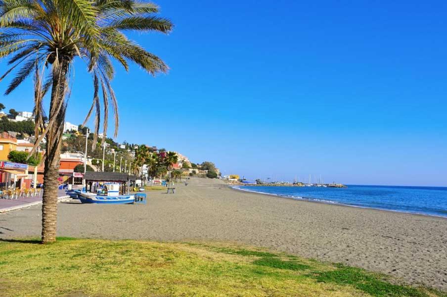 Apartamento El Bambu Cerca Del Mar Malaga Zewnętrze zdjęcie