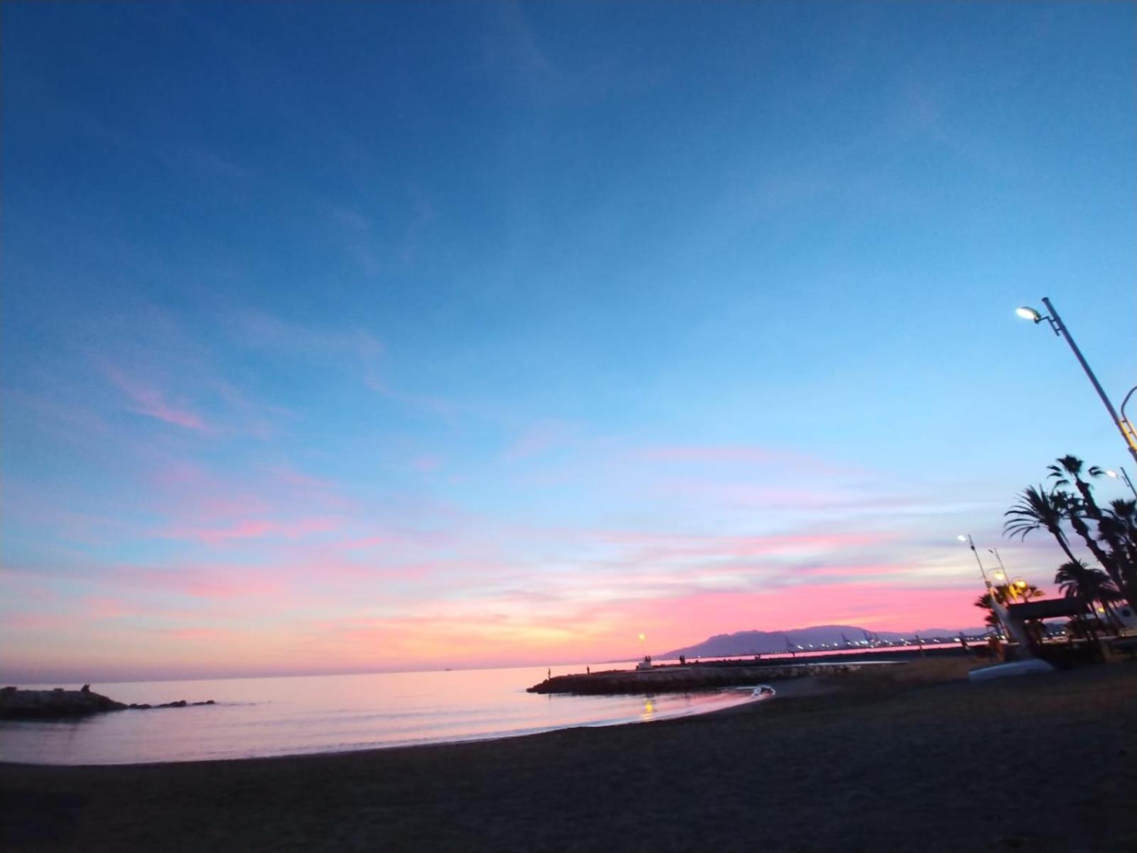 Apartamento El Bambu Cerca Del Mar Malaga Zewnętrze zdjęcie