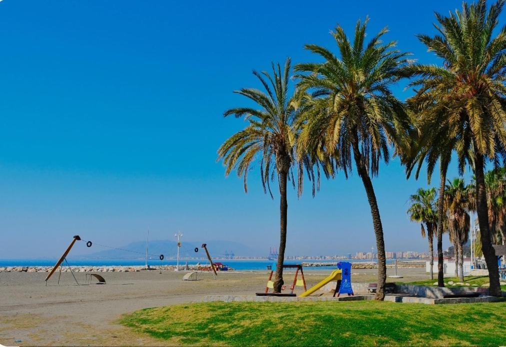 Apartamento El Bambu Cerca Del Mar Malaga Zewnętrze zdjęcie